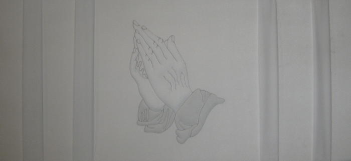 Praying_Hands_Silver_Velvet